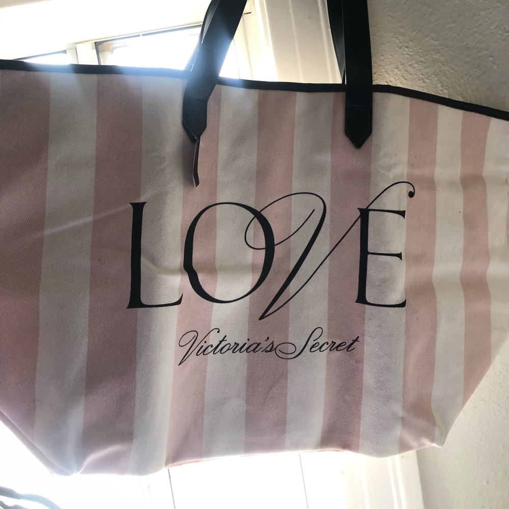 VS tote bag
